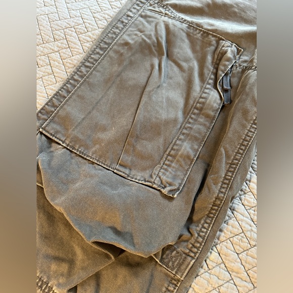 Slate Gray, older Gap Cargo pants - Picture 2 of 6